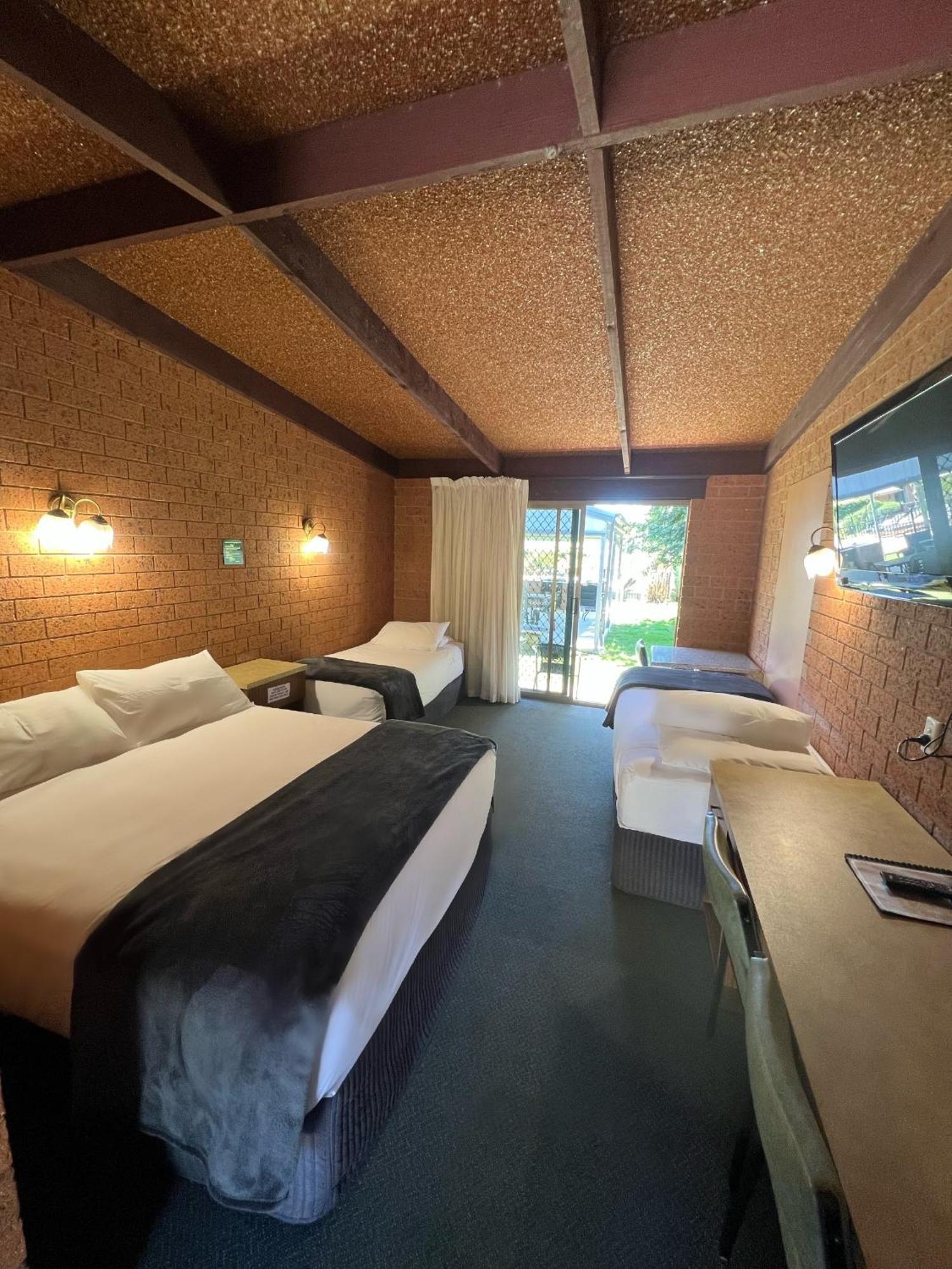 Alexandra Motor Inn Dış mekan fotoğraf