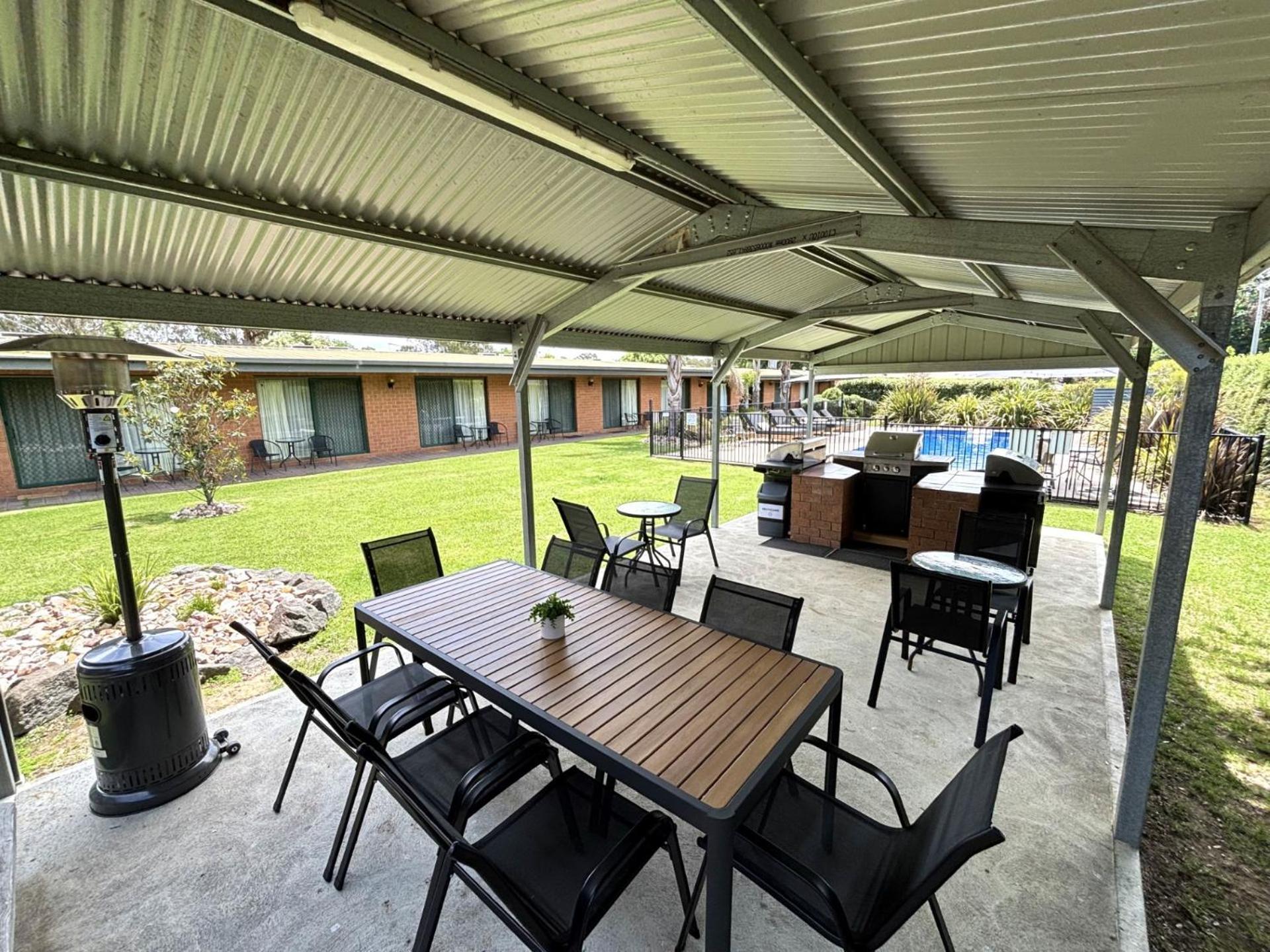 Alexandra Motor Inn Dış mekan fotoğraf
